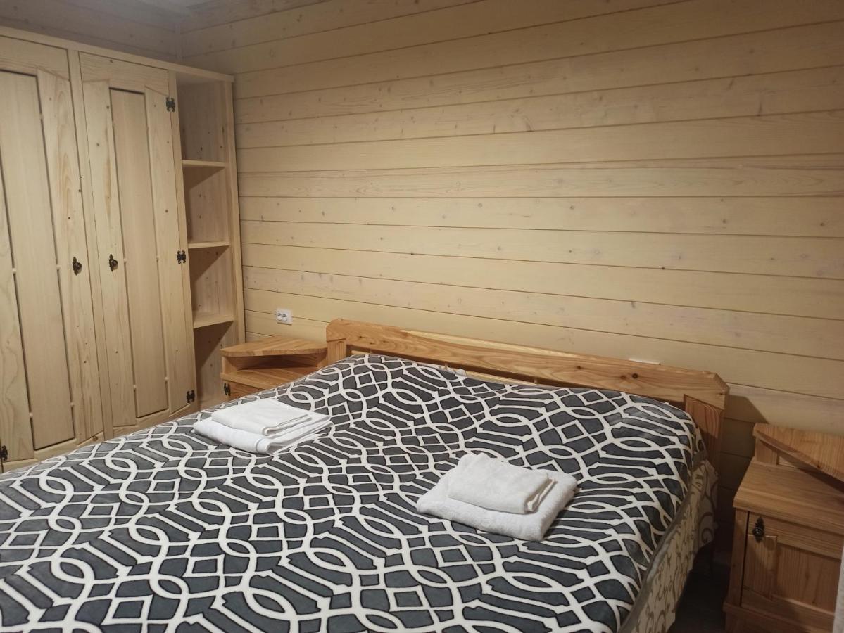 Brand New 2020 Specious Apartment Druzi 2 Palyanytsya Dış mekan fotoğraf